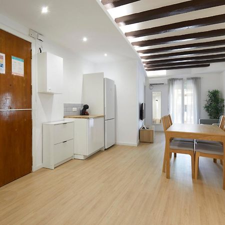 17 Nice Apartment Next To El Molino برشلونة المظهر الخارجي الصورة